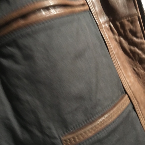 Roundtree & Yorke Bomber jacket - Picture 3 of 7